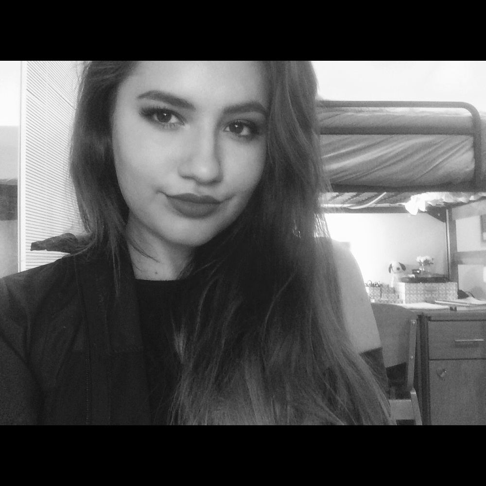 Meet your Posher, Hailey